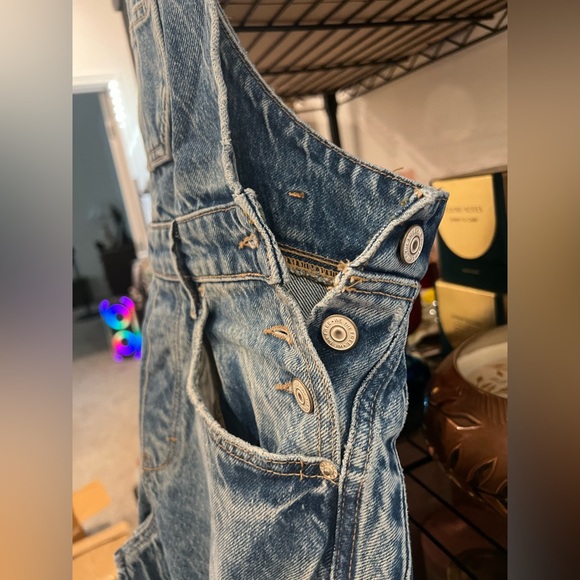 Free People Blue Denim Overalls - Barrel Leg Size L. NWOT - Picture 6 of 6